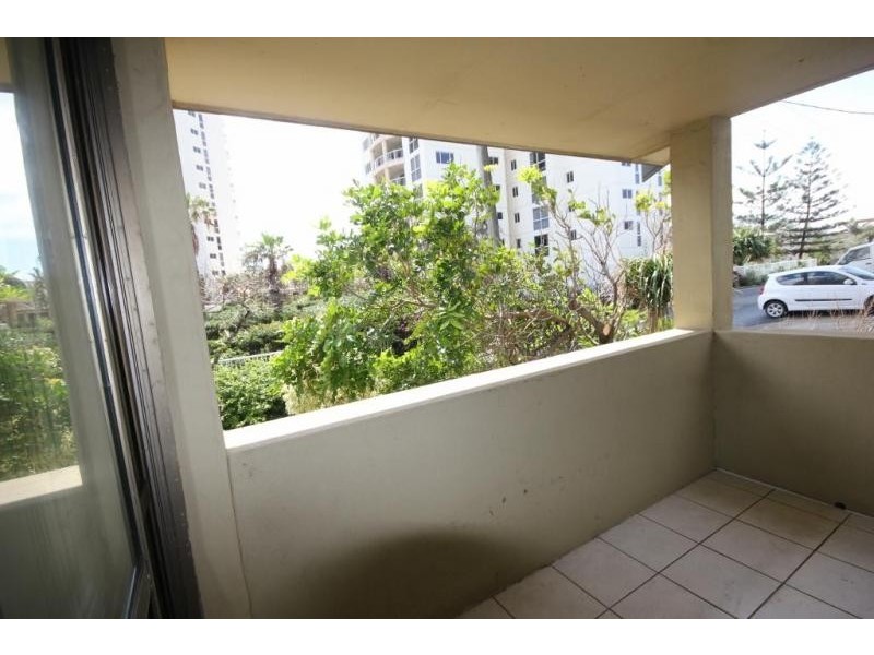 55 Pacific Street, Main Beach QLD 4217