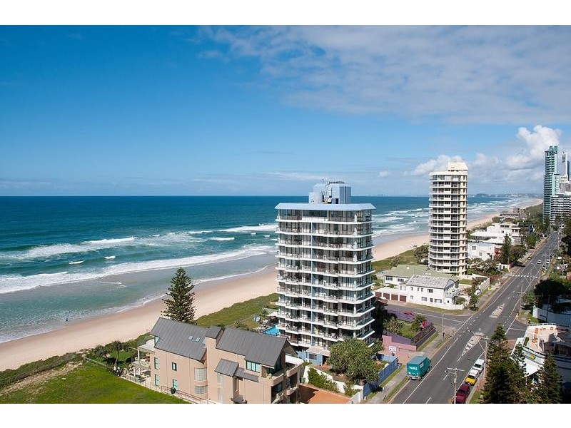 59 Pacific Street, Main Beach QLD 4217