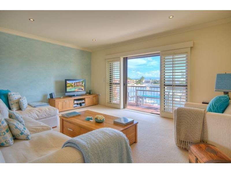 35/22 Commodore Drive, Paradise Waters QLD 4217