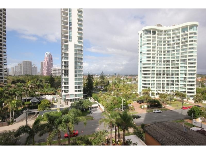 15/20 Cronin Avenue, Main Beach QLD 4217