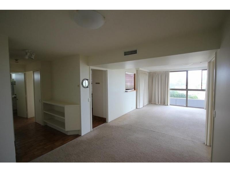 3652 Main Parade, Main Beach QLD 4217