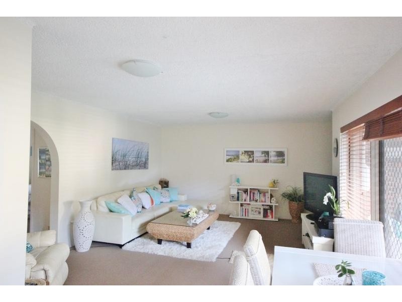 4/3642 Main Beach Parade, Main Beach QLD 4217