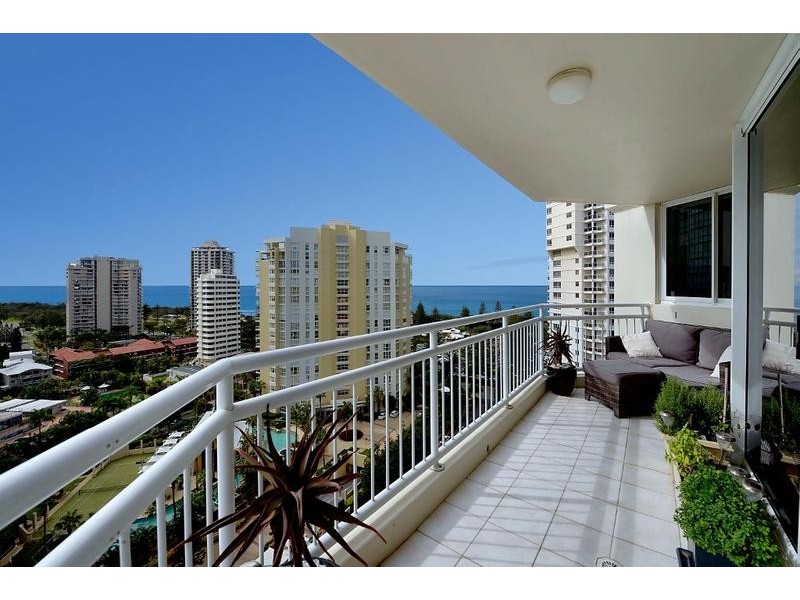 76/11 Hughes Avenue, Main Beach QLD 4217