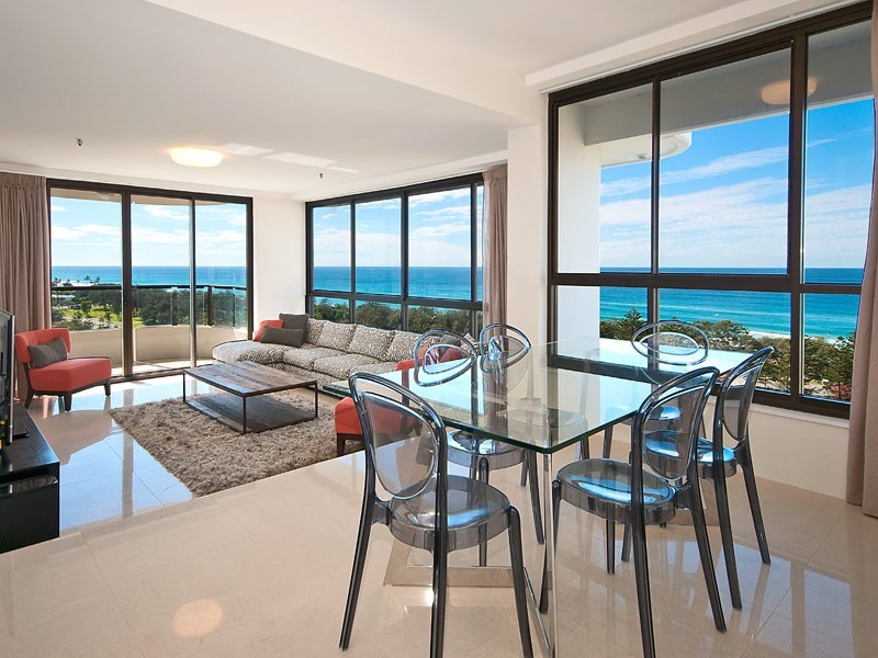 25/14 MacArthur Parade, Main Beach QLD 4217