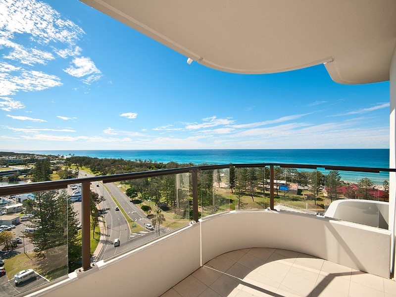 25/14 MacArthur Parade, Main Beach QLD 4217