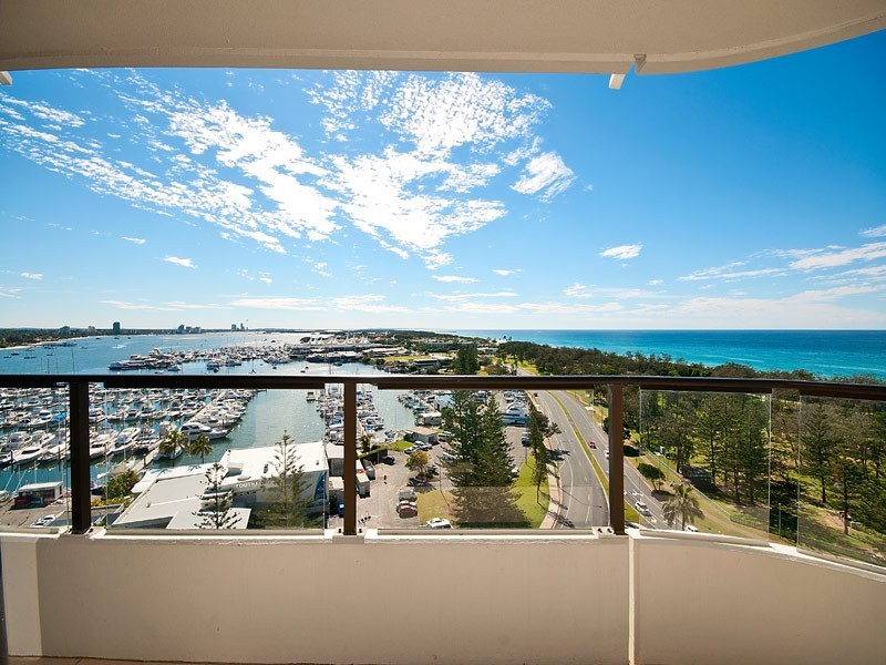 25/14 MacArthur Parade, Main Beach QLD 4217