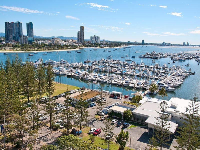 25/14 MacArthur Parade, Main Beach QLD 4217