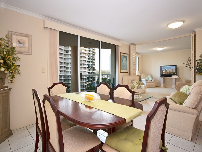 101/59 Pacific Street, Main Beach QLD 4217