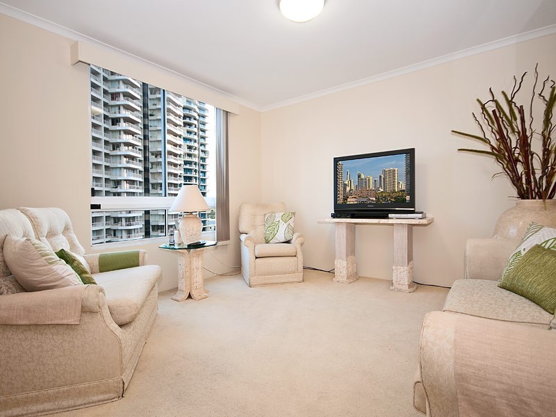 101/59 Pacific Street, Main Beach QLD 4217