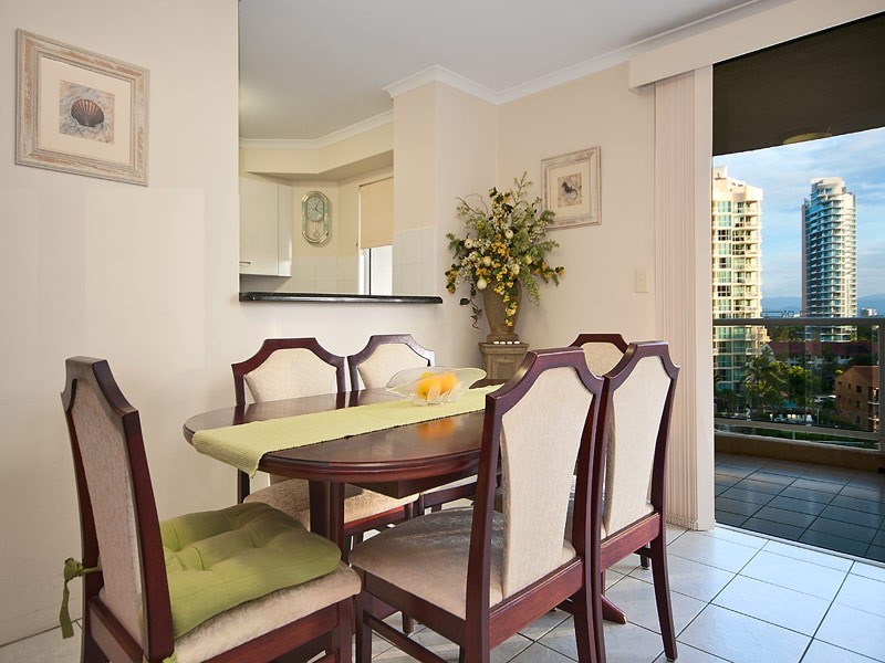 101/59 Pacific Street, Main Beach QLD 4217