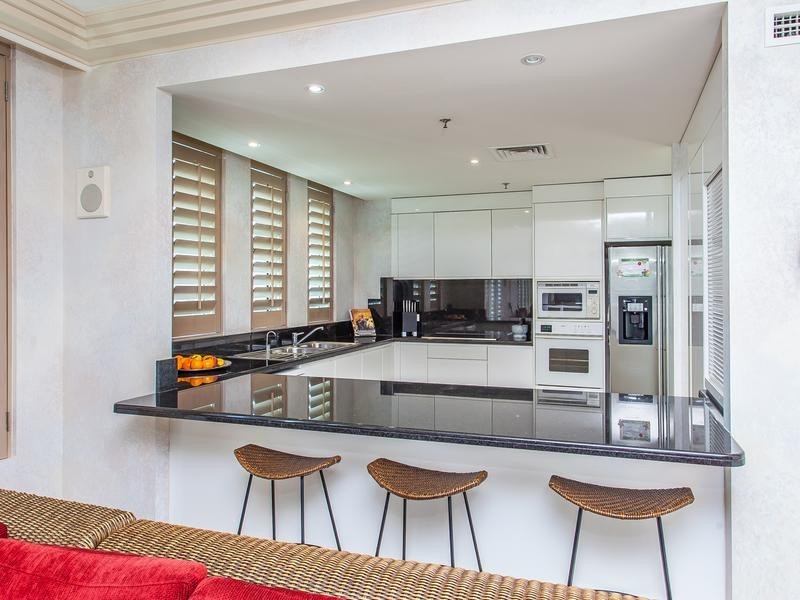 49/3 TEDDER AVENUE, Main Beach QLD 4217