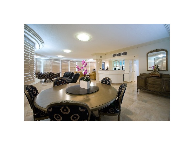 49/3 TEDDER AVENUE, Main Beach QLD 4217