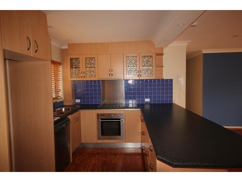 5/1A Pacific Street, Main Beach QLD 4217