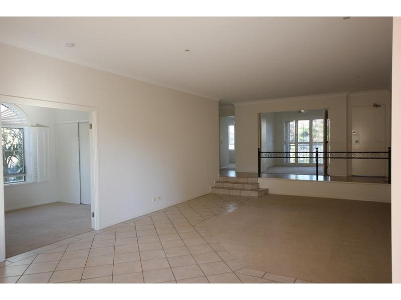 24/34-28 Woodroffe Avenue, Main Beach QLD 4217