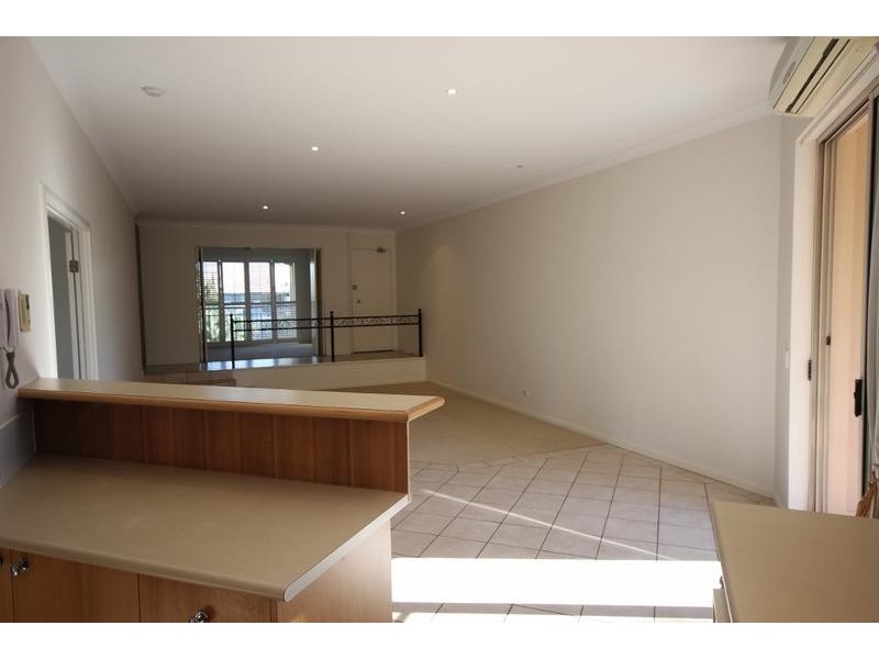 24/34-28 Woodroffe Avenue, Main Beach QLD 4217