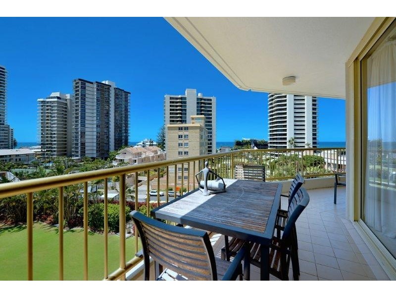 63/1 Serisier Avenue, Main Beach QLD 4217