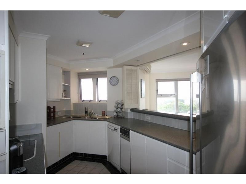12 Commodor Drive, Paradise Waters QLD 4217