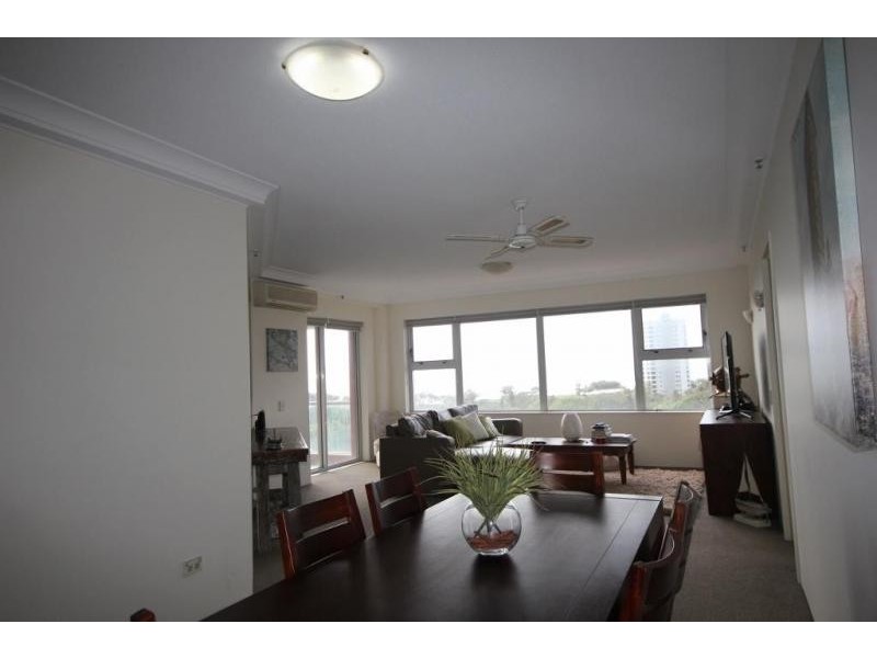 12 Commodor Drive, Paradise Waters QLD 4217