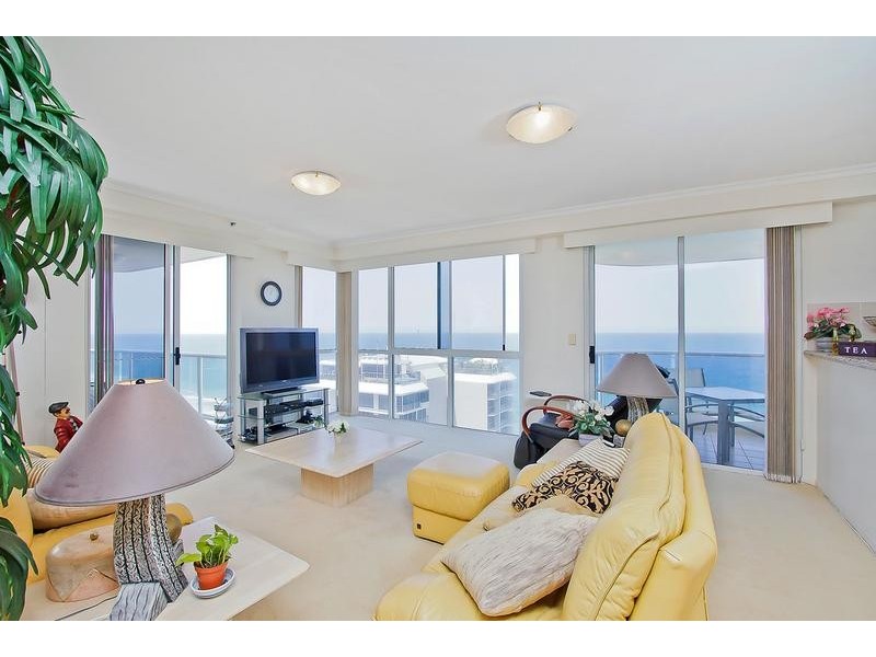 59 PACIFIC STREET, Main Beach QLD 4217