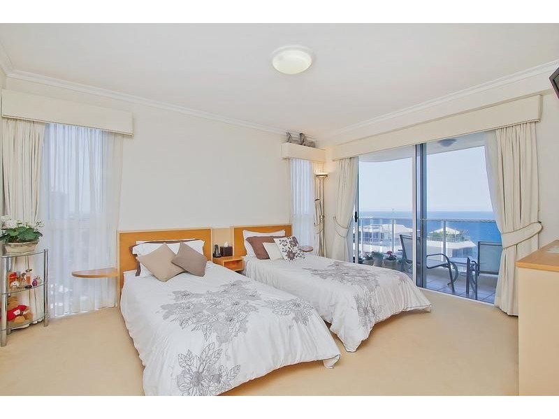 59 PACIFIC STREET, Main Beach QLD 4217