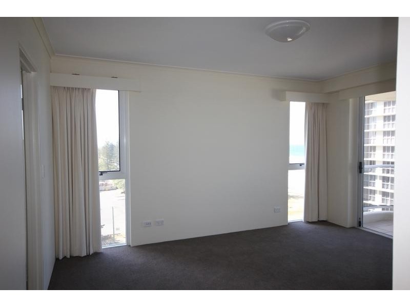 27/59 Pacific Street, Main Beach QLD 4217