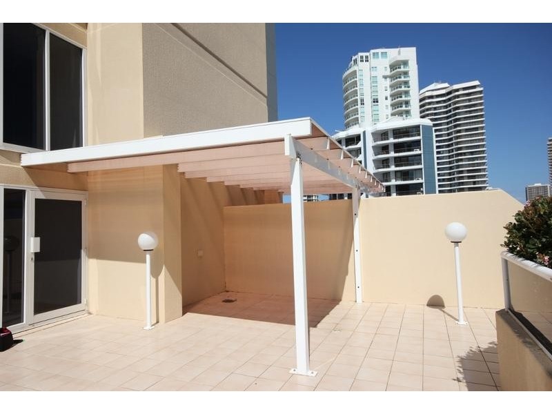 27/59 Pacific Street, Main Beach QLD 4217