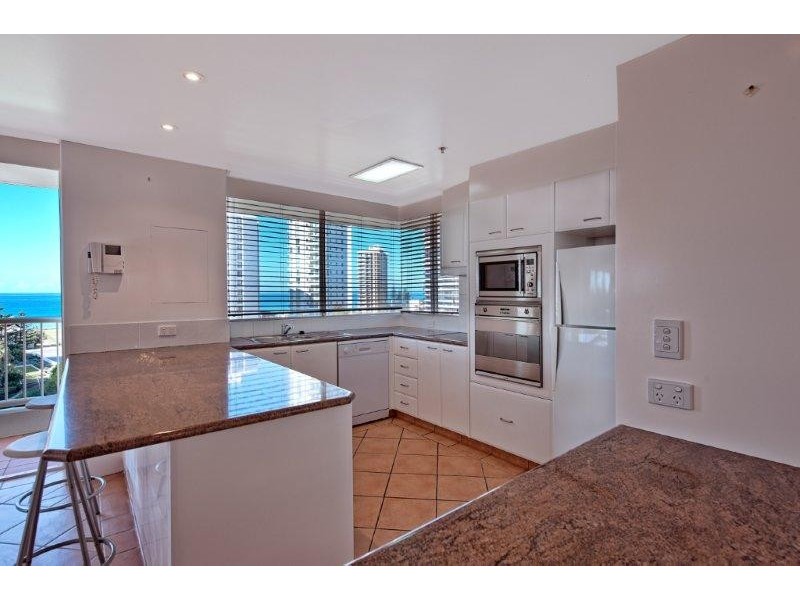 701/1 PEAK AVENUE, Main Beach QLD 4217