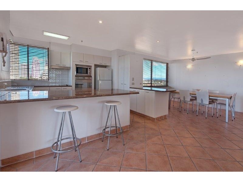 701/1 PEAK AVENUE, Main Beach QLD 4217