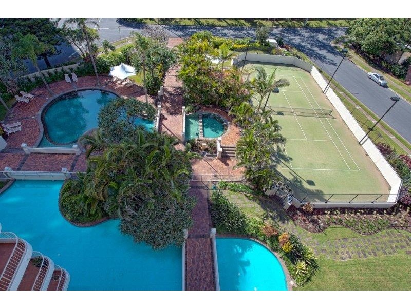 701/1 PEAK AVENUE, Main Beach QLD 4217