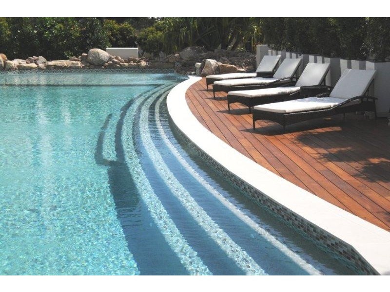 1/20-24 HUGHES AVENUE, Main Beach QLD 4217