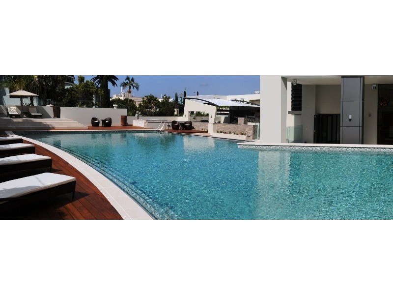 1/20-24 HUGHES AVENUE, Main Beach QLD 4217