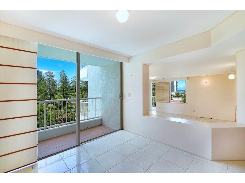 402/1 PEAK AVENUE, Main Beach QLD 4217