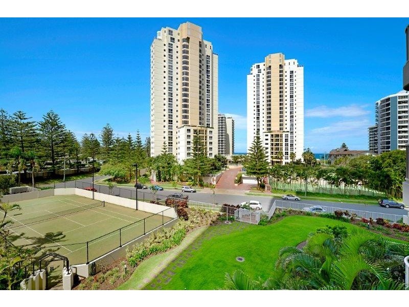 402/1 PEAK AVENUE, Main Beach QLD 4217