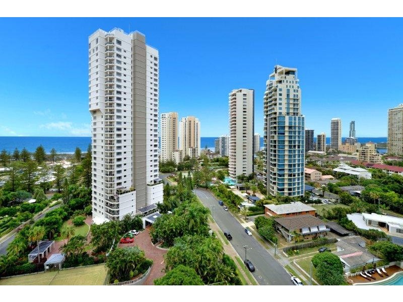 11 Hughes Avenue, Main Beach QLD 4217