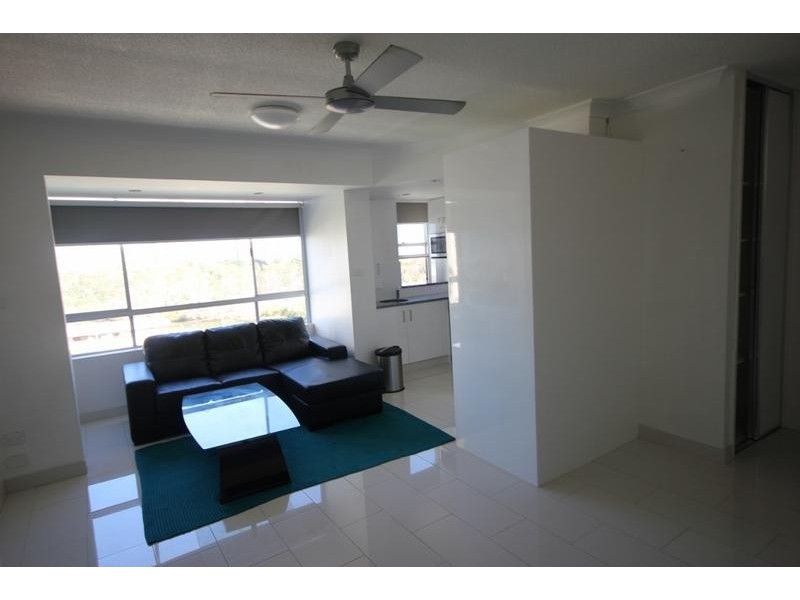 15 Pacific, Main Beach QLD 4217