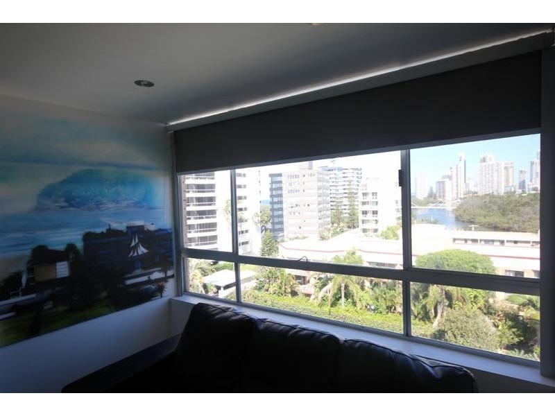 15 Pacific, Main Beach QLD 4217