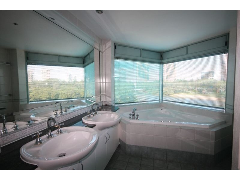 3482 Main Beach Parade, Main Beach QLD 4217