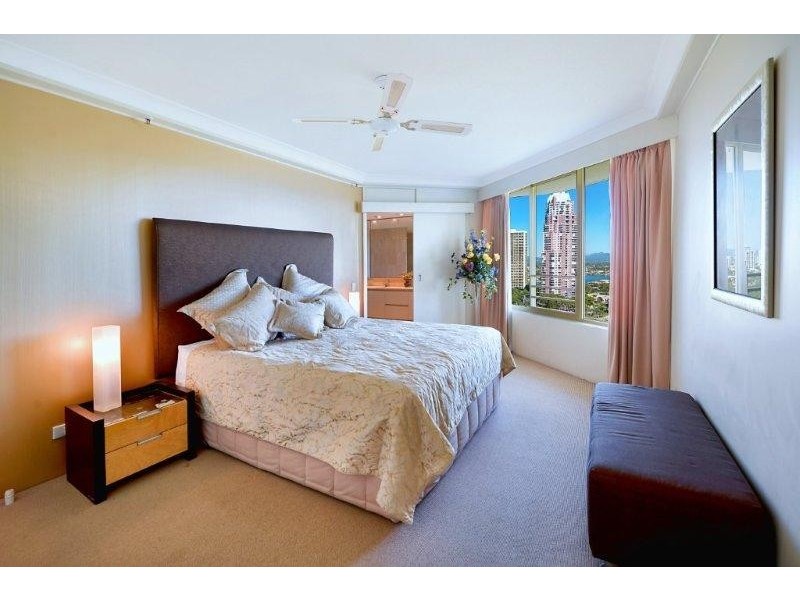 1 SERISIER AVENUE, Main Beach QLD 4217