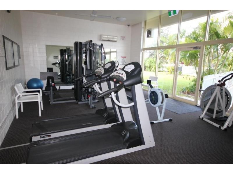 1 SERISIER AVENUE, Main Beach QLD 4217