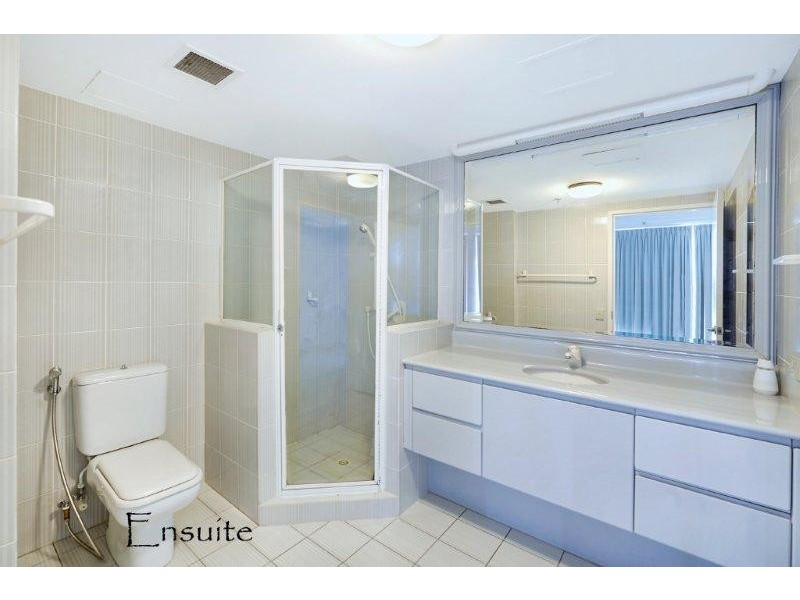 Malibu 3 Tedder Avenue, Main Beach QLD 4217