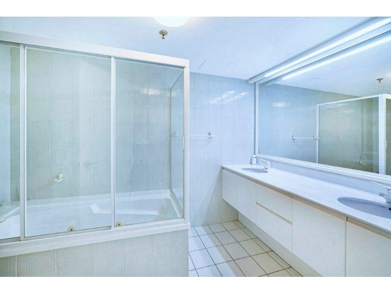 Malibu 3 Tedder Avenue, Main Beach QLD 4217
