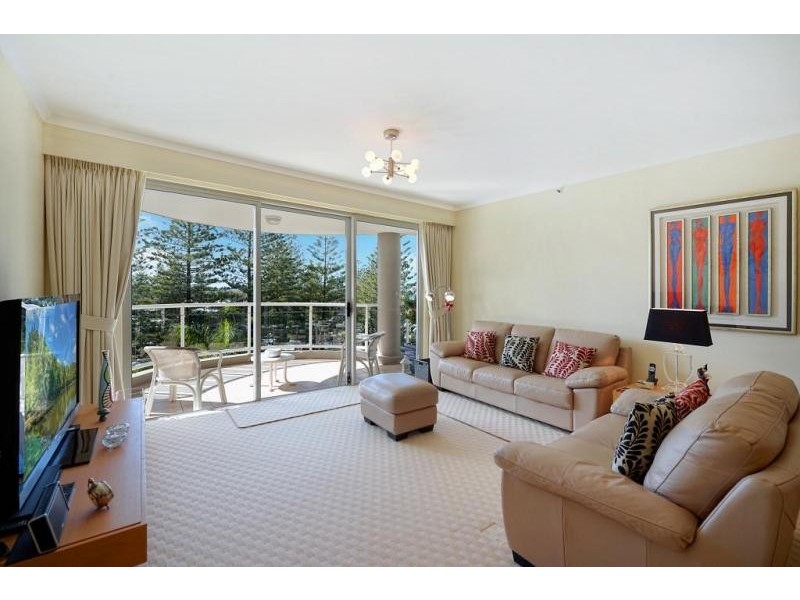 1 Hughes Avenue ‘Oscar On Main’, Main Beach QLD 4217