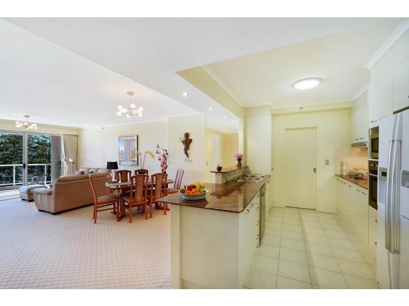 1 Hughes Avenue ‘Oscar On Main’, Main Beach QLD 4217