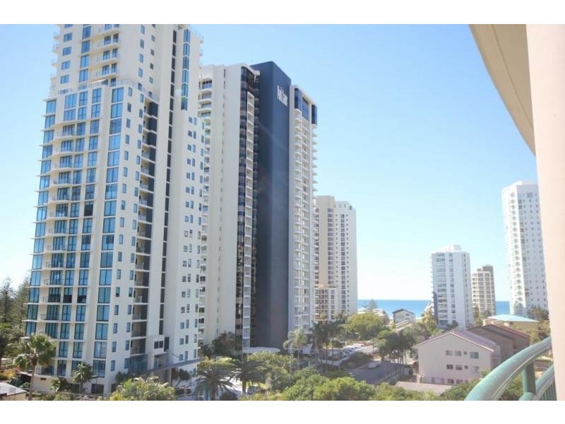 Meriton – Woodroffe Avenue, Main Beach QLD 4217