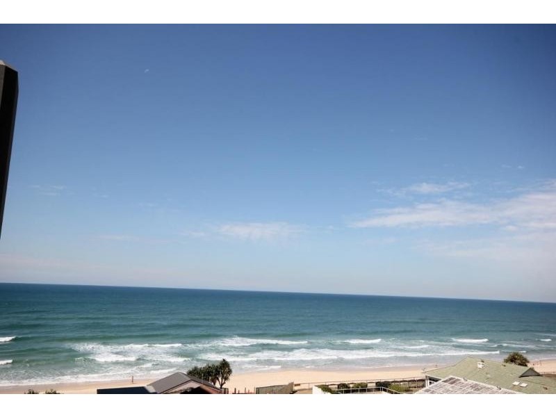 5 Woodroffe Avenue, Main Beach QLD 4217