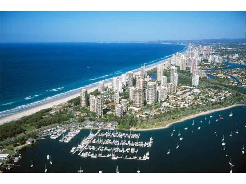 53 Cronin Avenue, Main Beach QLD 4217