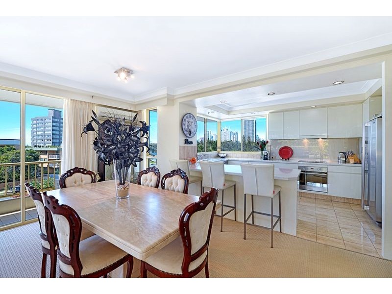 Contessa 1 Serisier Avenue, Main Beach QLD 4217