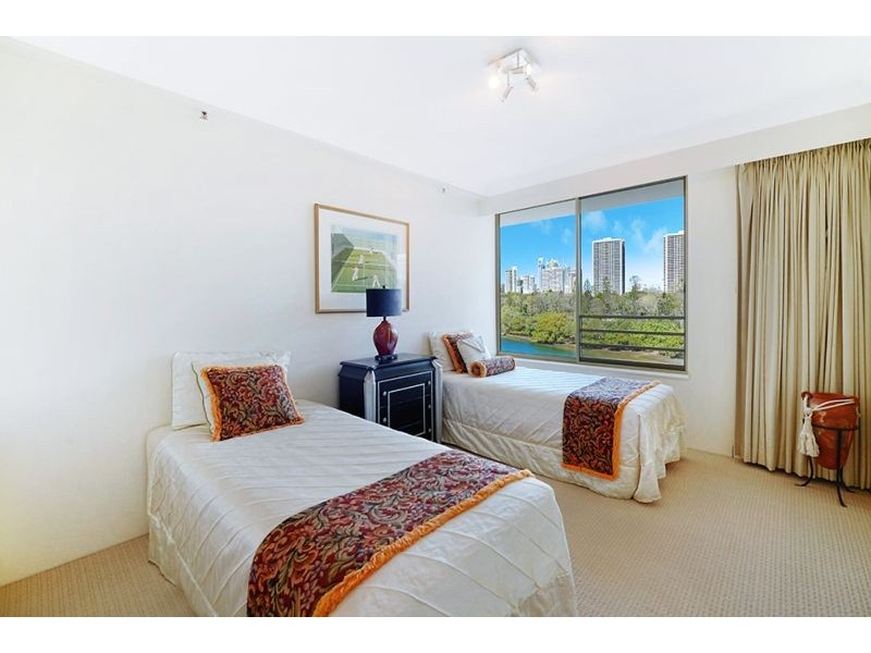 Contessa 1 Serisier Avenue, Main Beach QLD 4217