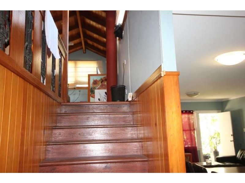 34 Tedder Avenue, Main Beach QLD 4217