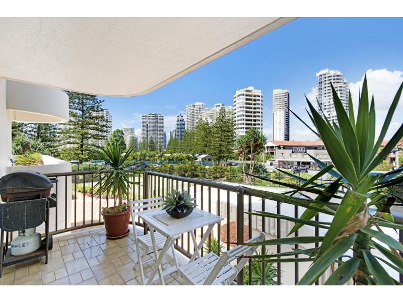 3645 Main Beach Parade ‘De Ville’, Main Beach QLD 4217